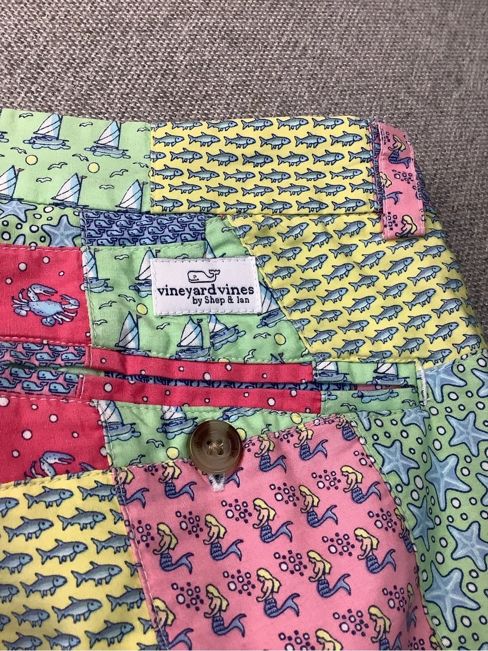Vineyard Vines comfortable men